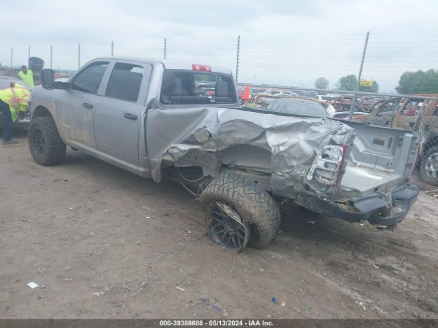 3C6UR5HL5NG189712 RAM 2500 Tradesman  4x4 8' Box