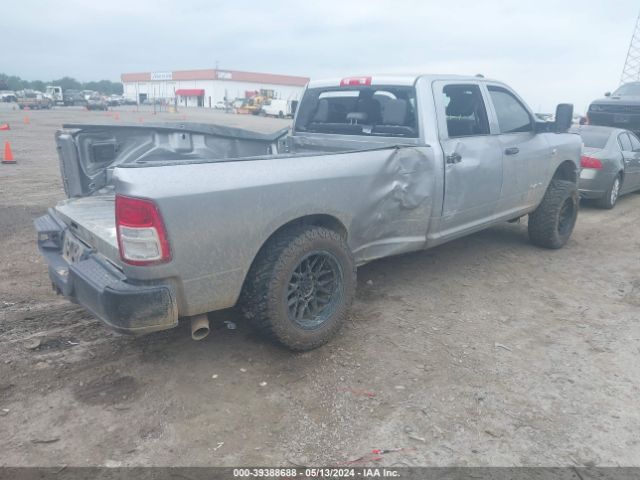 3C6UR5HL5NG189712 RAM 2500 Tradesman  4x4 8' Box