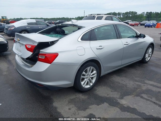 Chevrolet MALIBU LT 2018 1G1ZD5ST0JF205163 Image 4