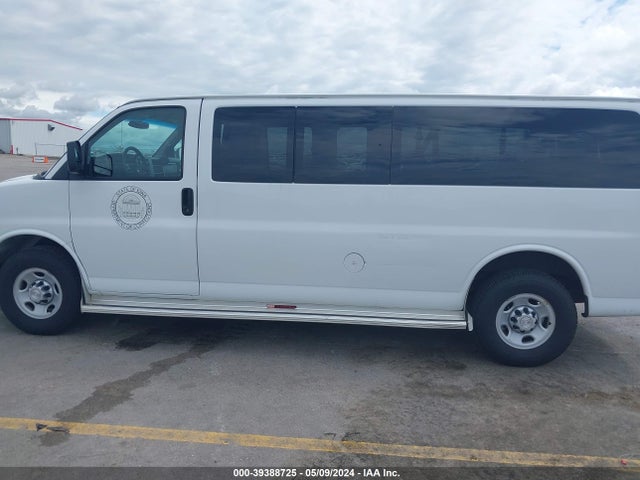 Chevrolet Express 3500 Ls 2014 1GAZGZFG9E1207900 Image 14