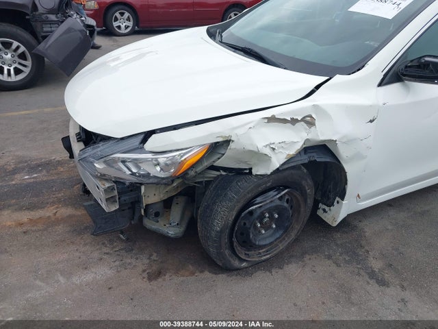Nissan Altima 2.5 S 2017 1N4AL3AP7HC263840 Image 6