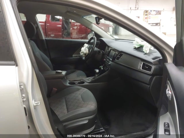 KIA Niro Plug-in Hybrid Lx 2019 KNDCM3LD9K5302877 Image 5