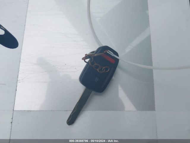 2HKRM3H37EH549412 Honda CR-V LX