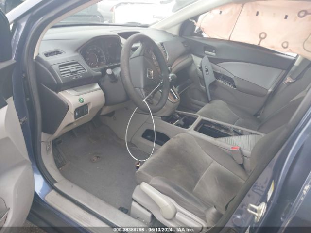 2HKRM3H37EH549412 Honda CR-V LX