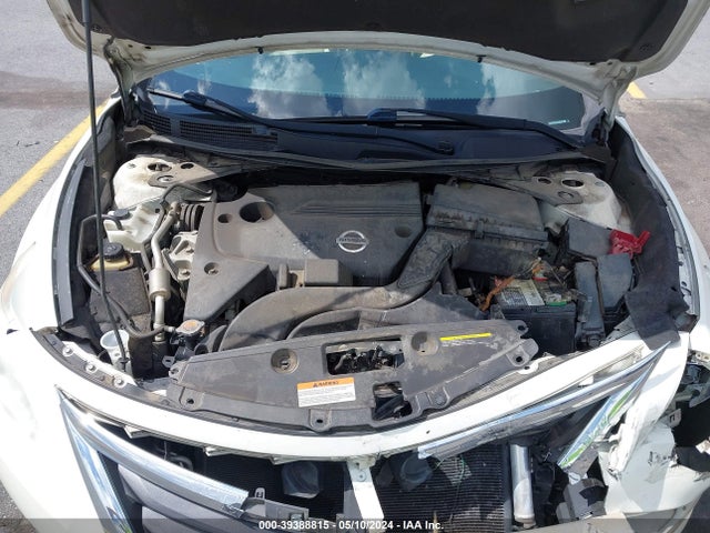 Nissan Altima 2.5 S 2015 1N4AL3AP7FC456700 Image 10
