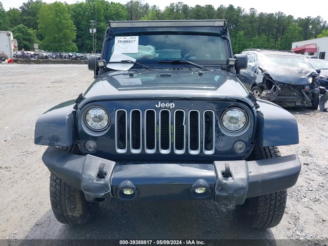 1C4BJWEGXHL560259 Jeep Wrangler Unlimited Sahara 4x4