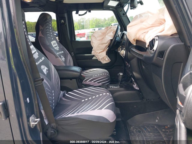 1C4BJWEGXHL560259 Jeep Wrangler Unlimited Sahara 4x4