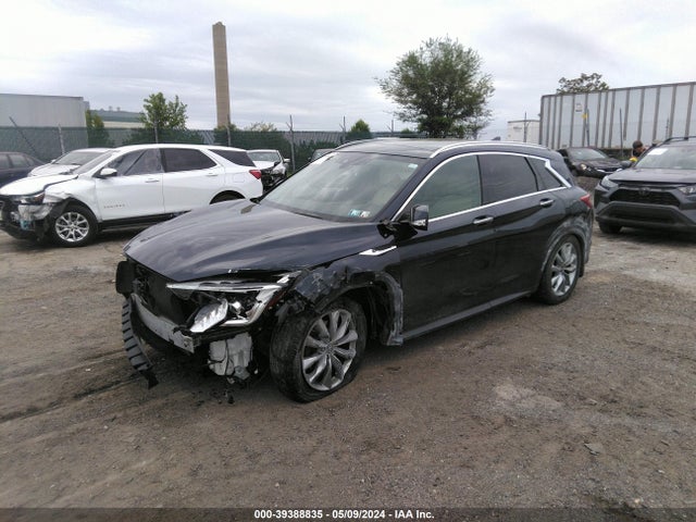 3PCAJ5M32LF119743 Infiniti Qx50 Luxe Awd