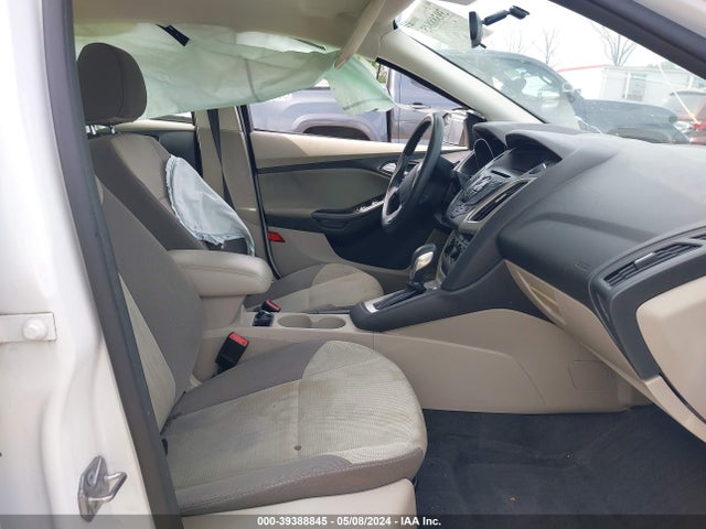 Ford FOCUS SE 2014 1FADP3F21EL293264 Image 5