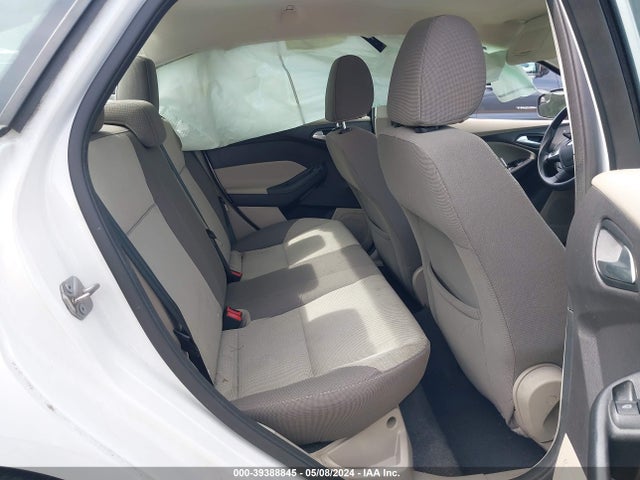 Ford FOCUS SE 2014 1FADP3F21EL293264 Image 8