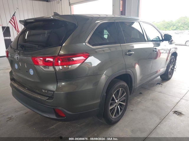 Toyota Highlander Xle 2019 5TDJZRFH6KS952674 Image 4
