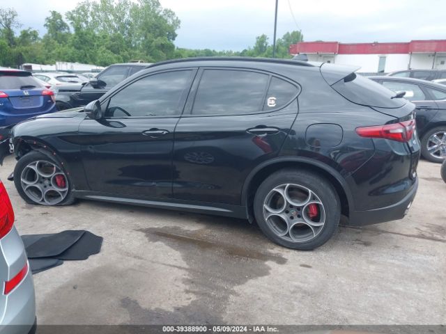 ZASFAKNN7J7B89740 Alfa Romeo Stelvio Ti Sport Awd