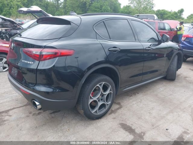 ZASFAKNN7J7B89740 Alfa Romeo Stelvio Ti Sport Awd