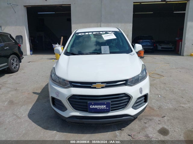 Chevrolet TRAX LS 2018 KL7CJKSB3JB579816 Image 12
