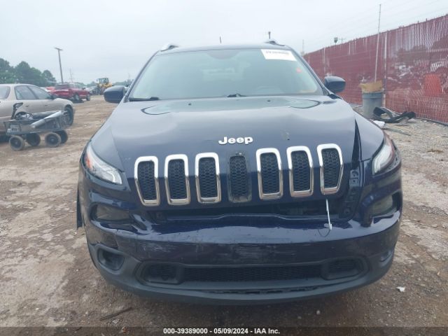 1C4PJMCS5EW285279 Jeep Cherokee North