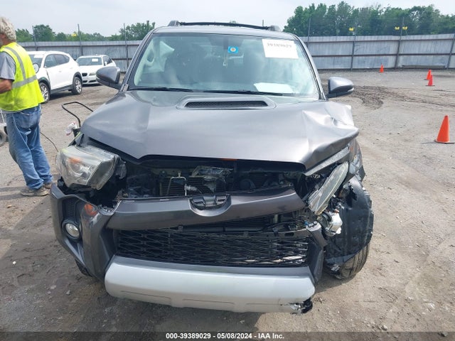 Toyota 4runner Trail Premium 2016 JTEBU5JR5G5366889 Image 12