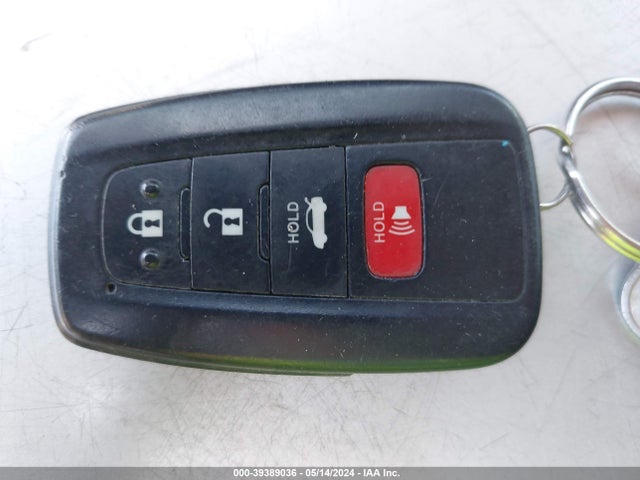 Toyota Corolla Hybrid Le 2021 JTDEAMDE2MJ003904 Image 11
