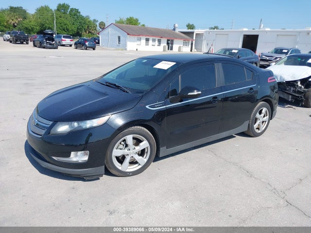 Chevrolet Volt 2014 1G1RB6E4XEU135656 Image 2