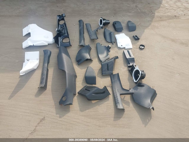 Toyota C-hr Limited 2020 JTNKHMBX2L1080107 Image 13