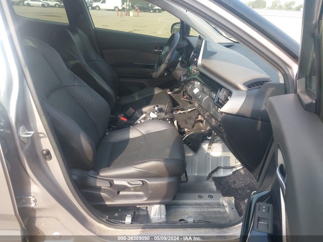 Toyota C-hr Limited 2020 JTNKHMBX2L1080107 Image 5