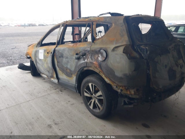 Toyota Rav4 Xle 2016 2T3RFREV9GW517866 Image 3