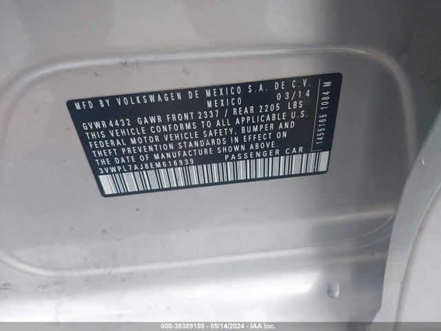 3VWPL7AJ8EM616939 Volkswagen Jetta Sportwagen 2.0l Tdi