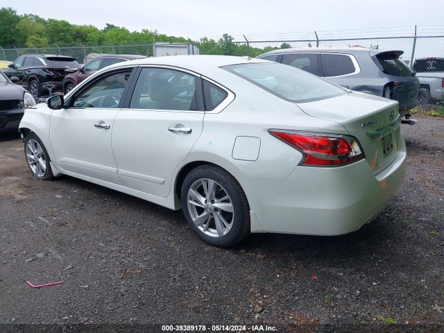 Nissan Altima 2.5 Sv 2015 1N4AL3AP7FC574245 Image 3
