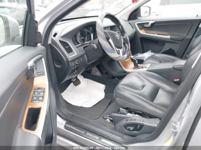 YV440MDU4H2211902 Volvo Xc60 T5 Inscription