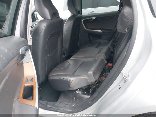 YV440MDU4H2211902 Volvo Xc60 T5 Inscription