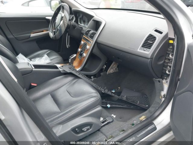 YV440MDU4H2211902 Volvo Xc60 T5 Inscription