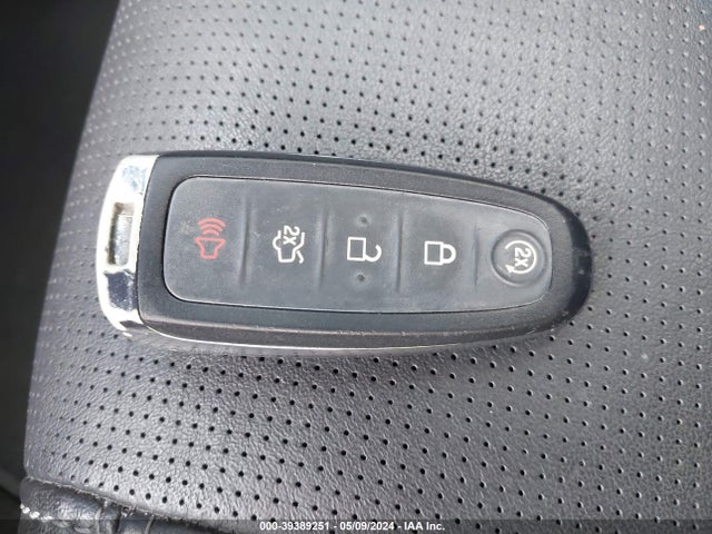Ford Taurus Limited 2015 1FAHP2F80FG192212 Image 11