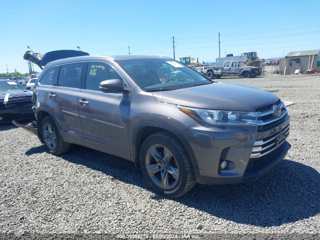 2017 5TDDZRFH5HS403702 main image