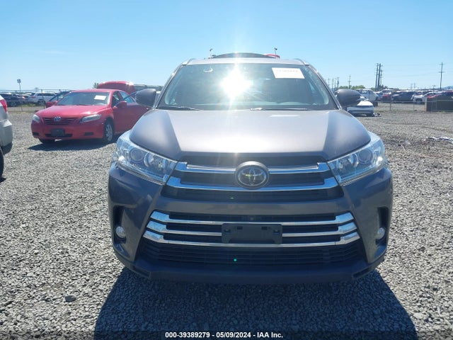 Toyota Highlander Limited Platinum 2017 5TDDZRFH5HS403702 Image 13