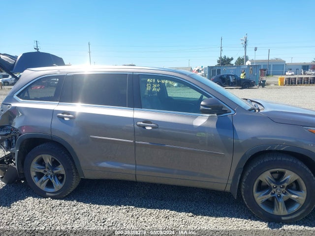 Toyota Highlander Limited Platinum 2017 5TDDZRFH5HS403702 Image 14