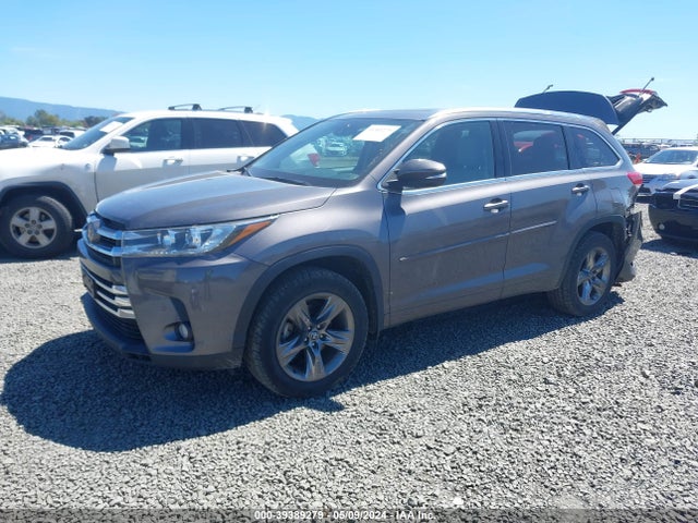 Toyota Highlander Limited Platinum 2017 5TDDZRFH5HS403702 Image 2