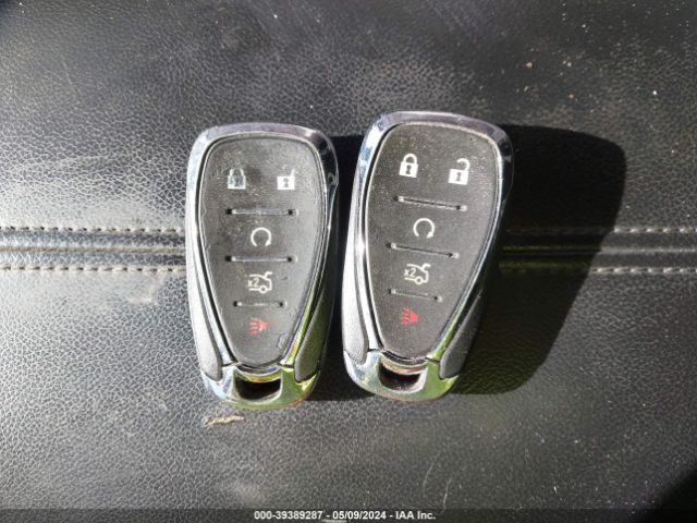 1G1ZD5ST1JF261712 Chevrolet MALIBU LT