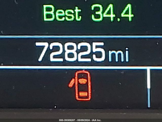 1G1ZD5ST1JF261712 Chevrolet MALIBU LT