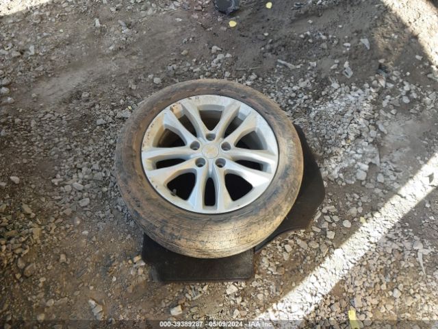 1G1ZD5ST1JF261712 Chevrolet MALIBU LT