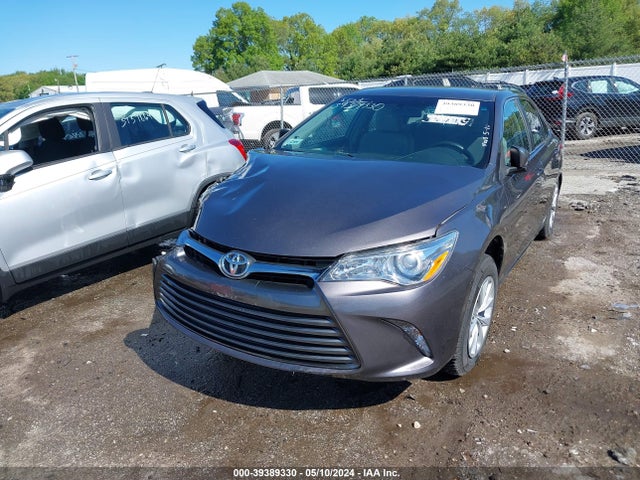 Toyota CAMRY LE 2016 4T1BF1FK6GU531448 Image 2