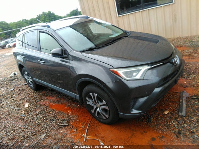 Toyota RAV4 LE 2016 JTMZFREV8GJ085799 Image 1