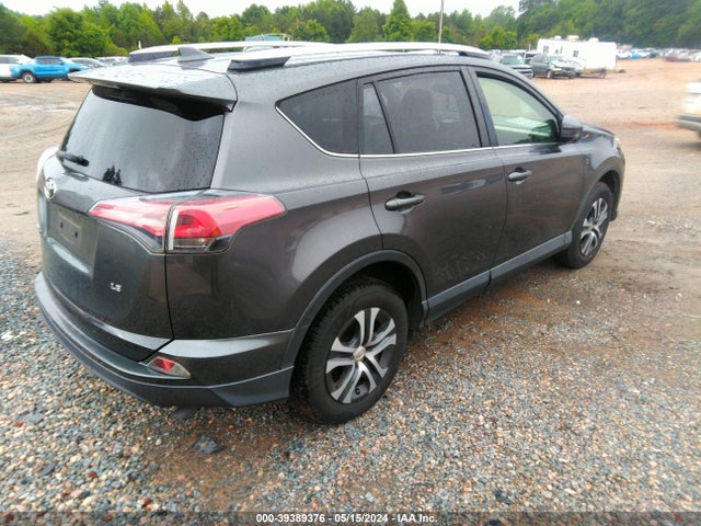 Toyota RAV4 LE 2016 JTMZFREV8GJ085799 Image 4