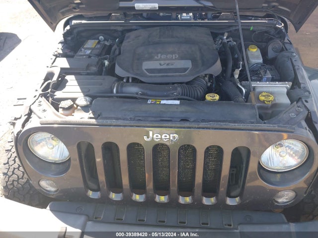 1C4BJWFG5GL147355 Jeep Wrangler Unlimited Rubicon