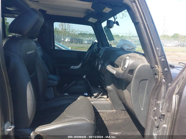 1C4BJWFG5GL147355 Jeep Wrangler Unlimited Rubicon