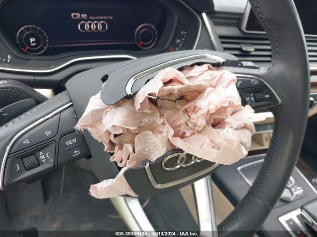 WA1BNAFY6J2107129 Audi Q5 2.0t Premium/2.0t Tech Premium