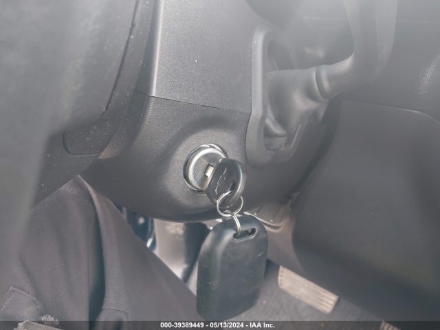 Chevrolet Silverado 1500 4wd  Short Bed Custom 2020 3GCPYBEH2LG452727 Image 11