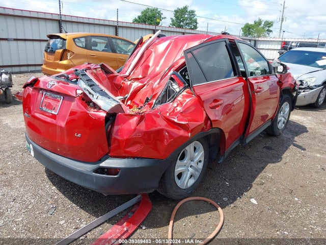 Toyota RAV4 LE 2015 JTMZFREV5FJ058638 Image 4