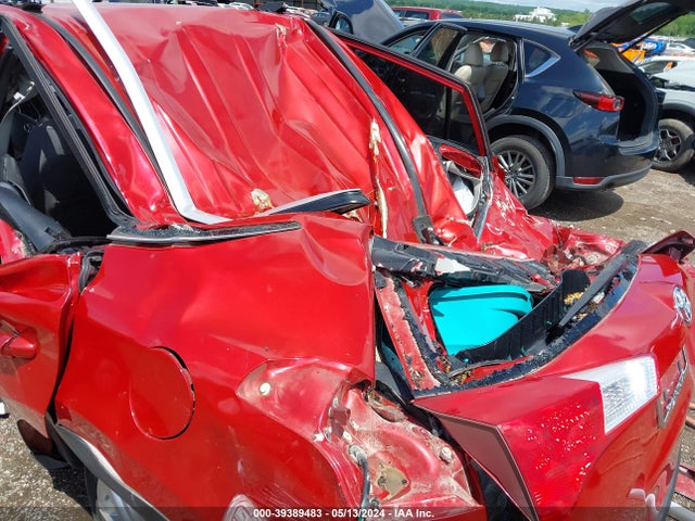 Toyota RAV4 LE 2015 JTMZFREV5FJ058638 Image 6