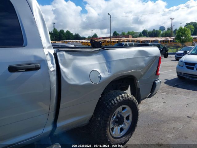 3C6UR5CL6NG250931 RAM 2500 Tradesman  4x4 6'4 Box