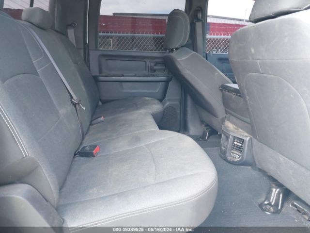 3C6UR5CL6NG250931 RAM 2500 Tradesman  4x4 6'4 Box