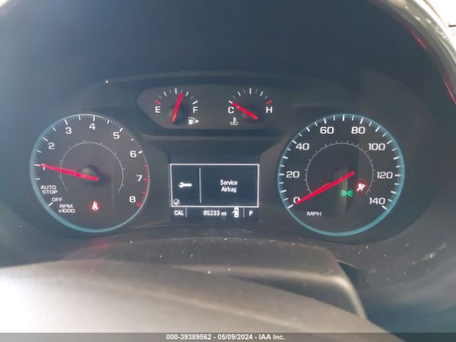 1G1ZD5ST4JF137370 Chevrolet MALIBU LT
